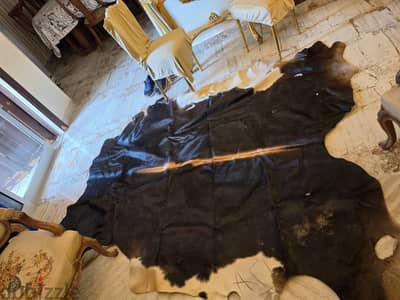 سجادة جلد طبيعي للبيع