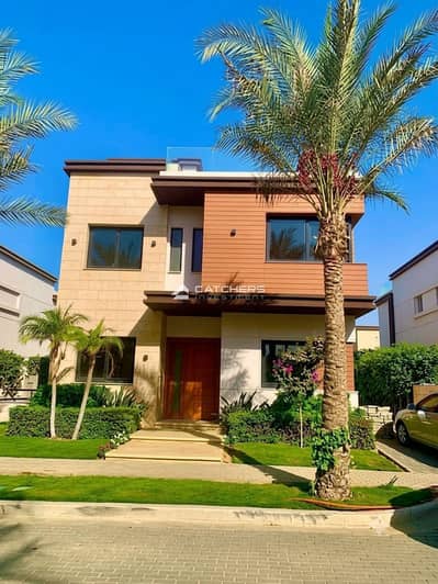 Limited-Time Special Discount! Townhouse for sale at a great price in DIJAR Compound, New Cairo. Prime location near Mivida, Hyde Park & AUC. Book now