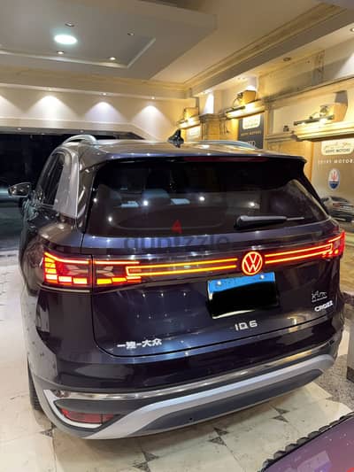 Volkswagen ID6 2023 / فولكس id6