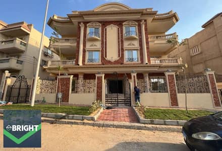 بسعر لايقارن شقة 225م استلام فوري بموقع مميز الان