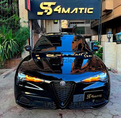الفا روميو ستلفيو 2024 VELOCE