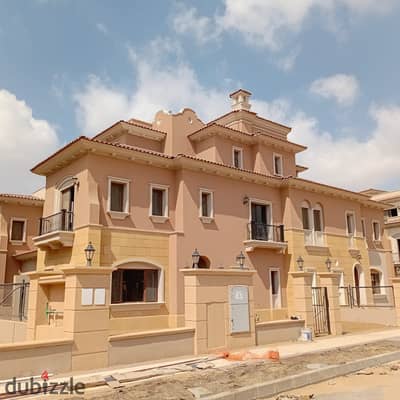 كواترو فيلا للبيع بافضل سعر بكمبوند سيتي جيت
