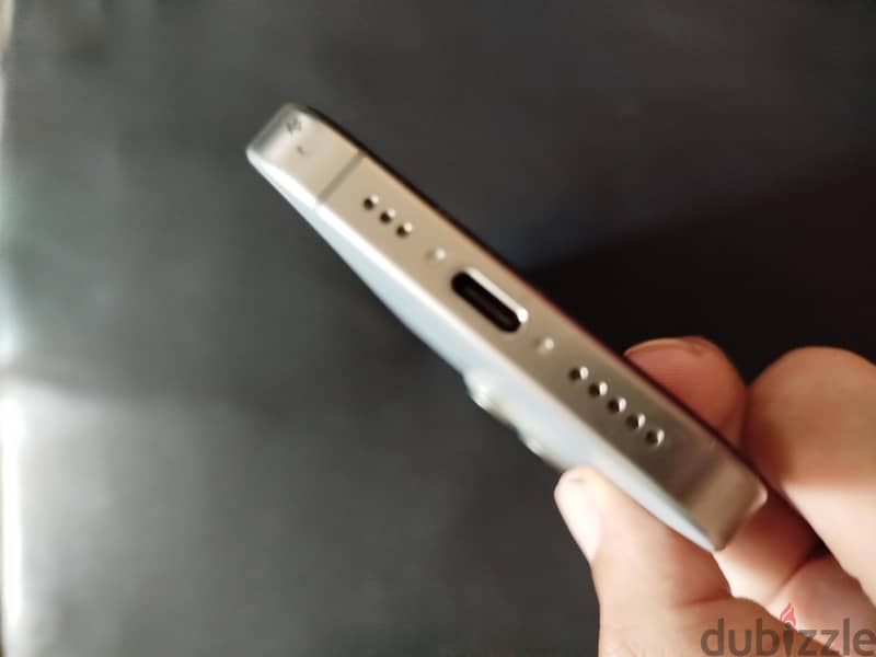 Apple - iPhone 15 Pro 2
