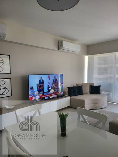 شاليه غرفتين أول سكن للإيجار بفيو حمام سباحة مباشر في مارينا ويست  مراسي الساحل الشمالي