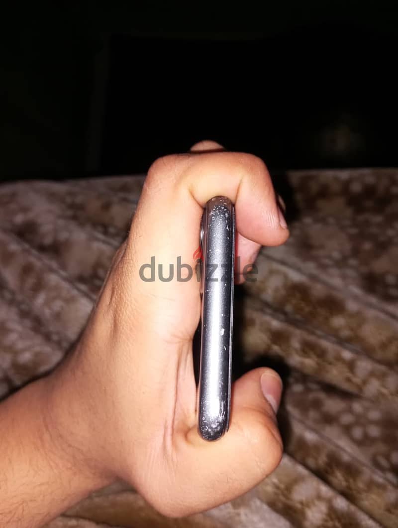 Apple - iPhone 11 4