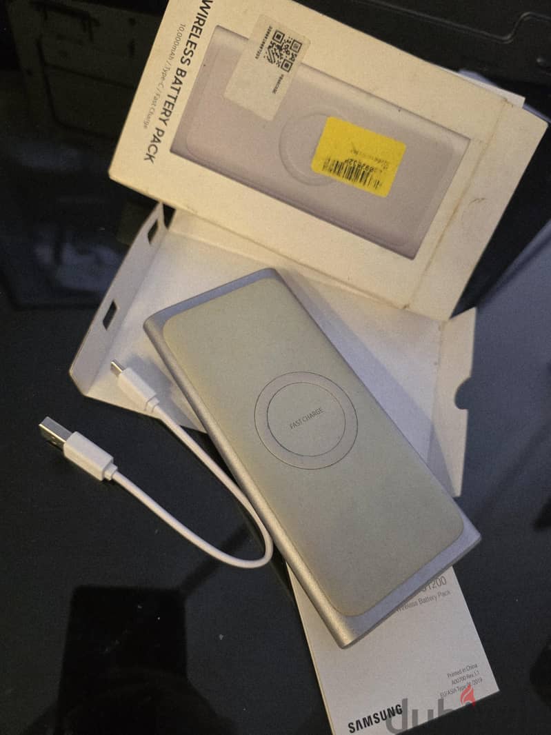 باور بانك  Wireless Charging + ( Samsung ) Cable Fast charge 3