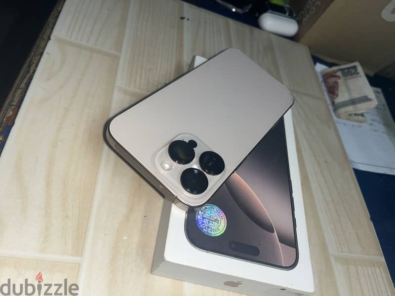 Apple - iPhone 16 Pro Max 5
