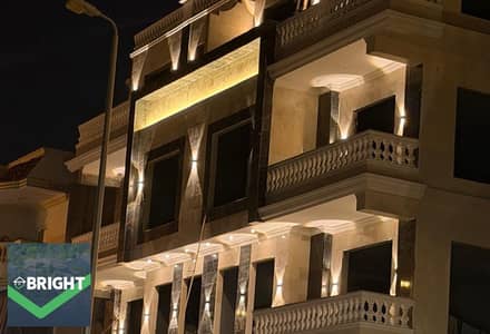 Limited offer Apartment 235m RTM View garden 4 bed