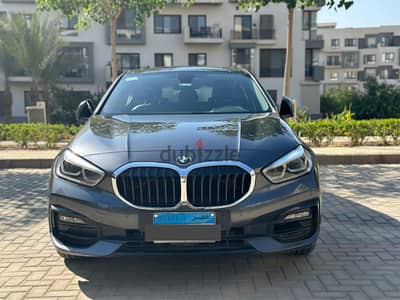 BMW 118 2021