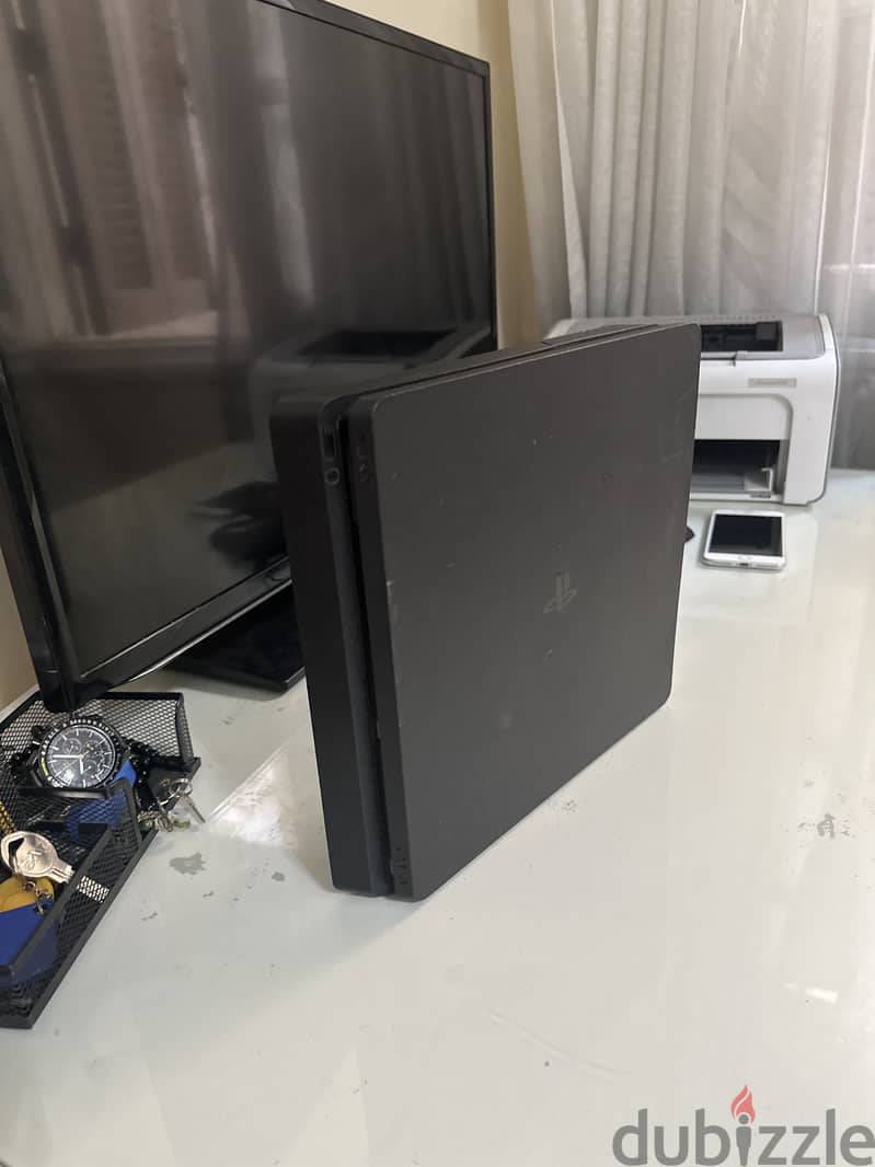 Playstation 4 slim (11.50 software) 1