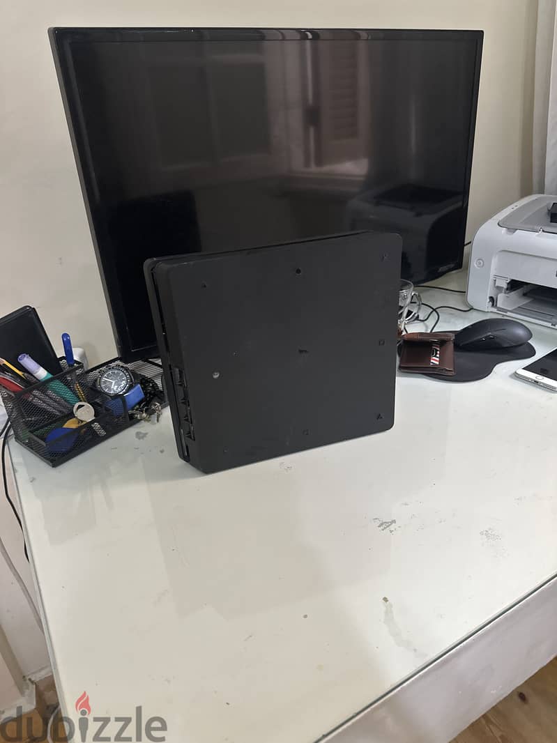 Playstation 4 slim (11.50 software) 3