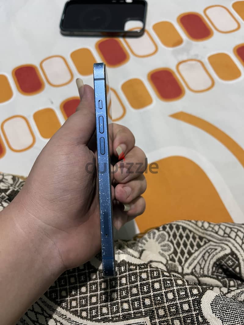 Apple - iPhone 13 13