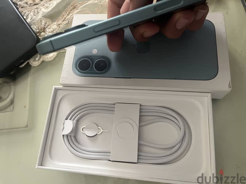 Apple - iPhone 16 4