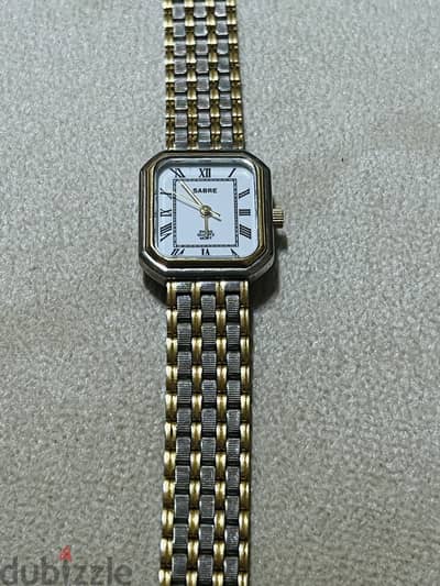 ساعة Sabre Quartz