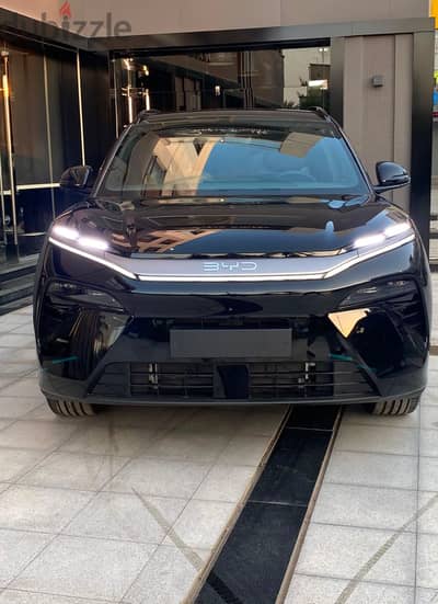 BYD Atto 8 DM-i 2026