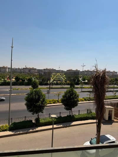 للبيع شقه 178متر بكمبوند بريفادو_مدينتى فيو نادى مباشر