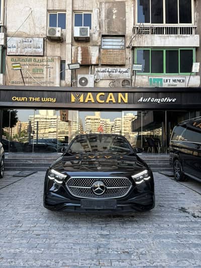 Mercedes-Benz E200 2025 AMG