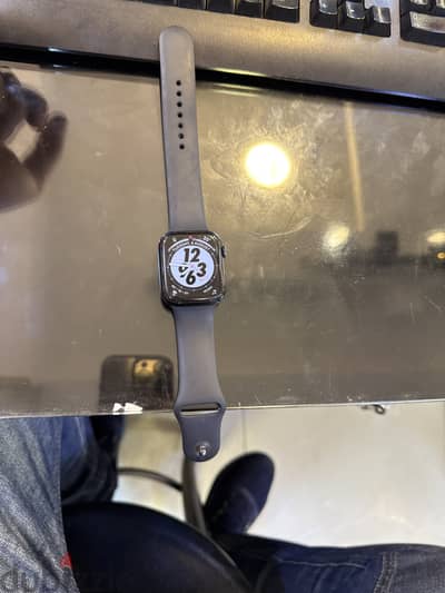 Apple watch series 7