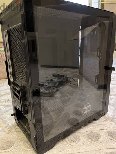 TechnoZone C400 PC case, 4 fans included