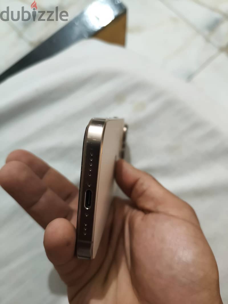 Apple - iPhone 16 Pro 1