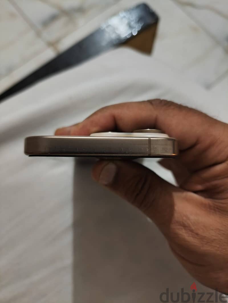 Apple - iPhone 16 Pro 1