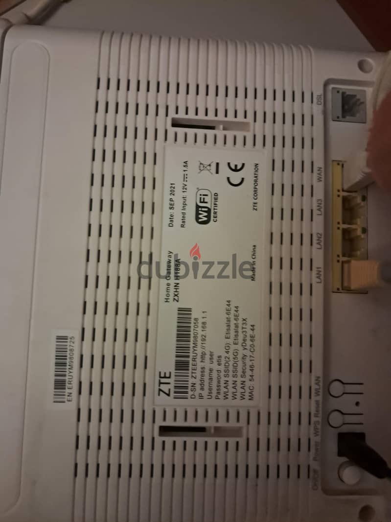 ZTE  Huawei 1