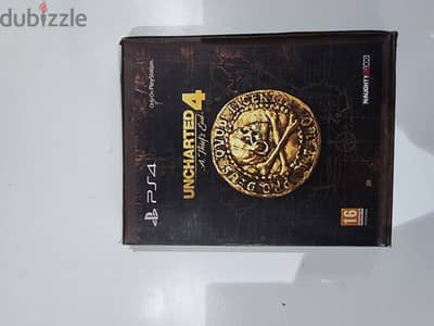 uncharted 4 collectors edition في حاله ممتازه ومعاها الرسومات الخاصه