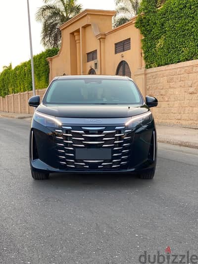 BYD M9 Luxury - 2027