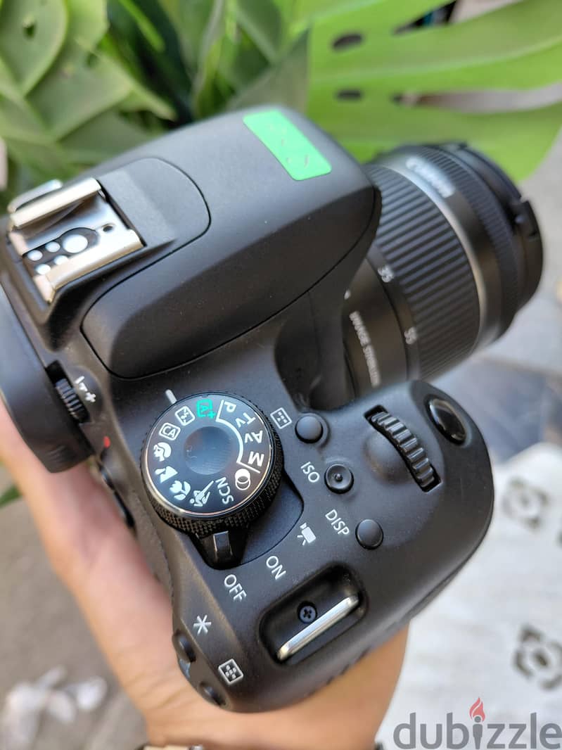 Canon 800D 4