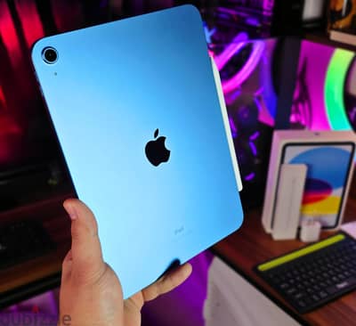 جديد iPad (10th Gen) بطارية ١٠٠% و Apple Pencil كامل المشتملات زيرو