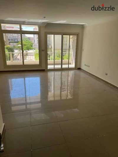 Apartment with a 35% discount, ready to move in, prime location in Al Shorouk, super deluxe finishing, opposite Open Air Madinaty
