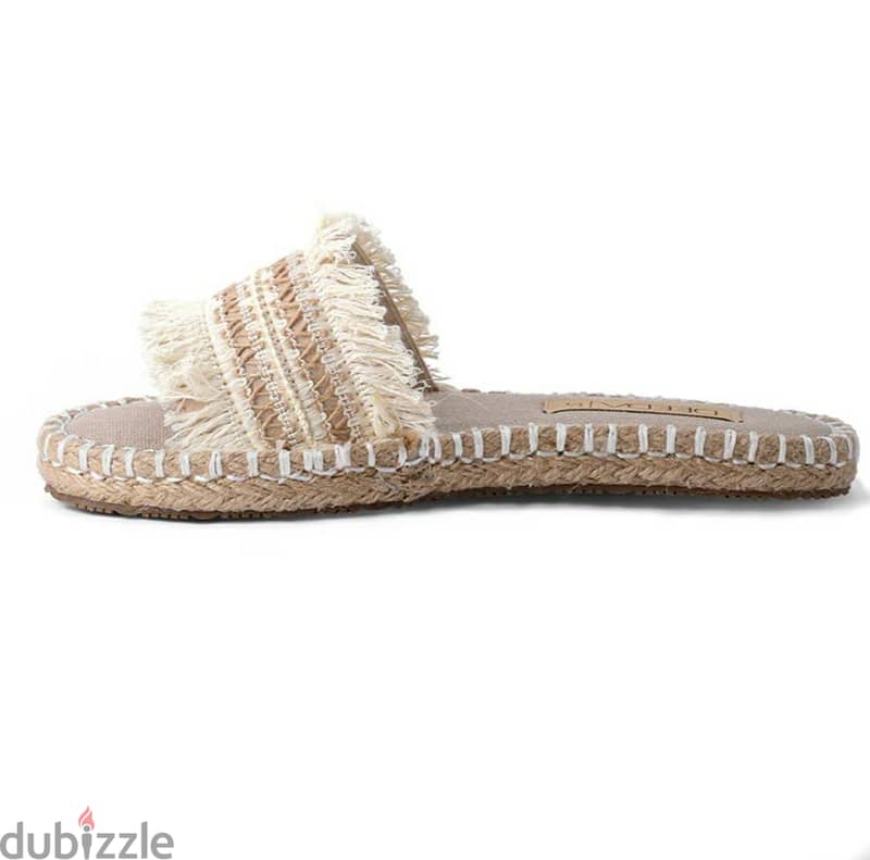 Slipper 3