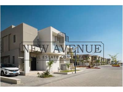 تاون هاوس للبيع استلام فوري في قلب اكتوبر باديا بالم هيلز - Badya Palm hills