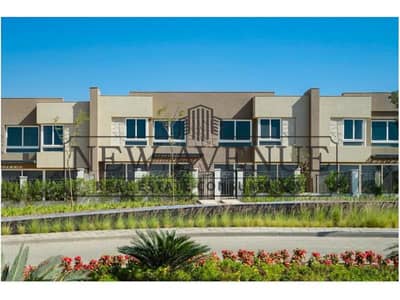تاون هاوس بسعر لقطه  باقساط حتى 7 سنوات  في باديا بالم هيلز - Badya Palm hills