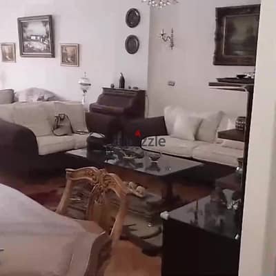 For sale and investment opportunity in Smoha, 185 square meter apartment