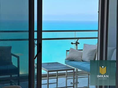 Hotel-style chalet for sale in Mazarine, New Alamein, with a 5% down payment and a 12-year installment plan. Located by the sea, it offers views of th