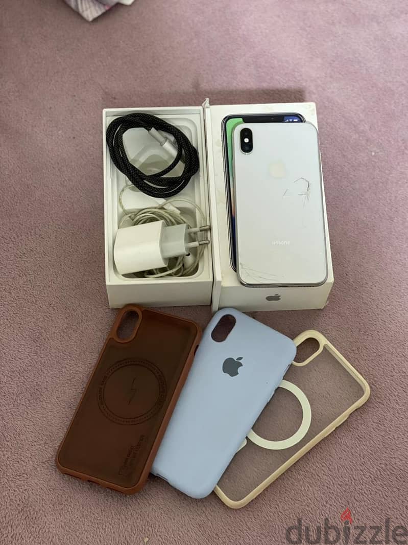iPhone X 4