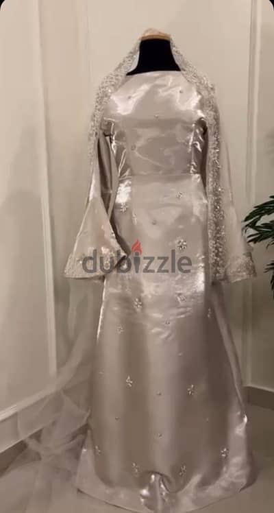 creamy white dress