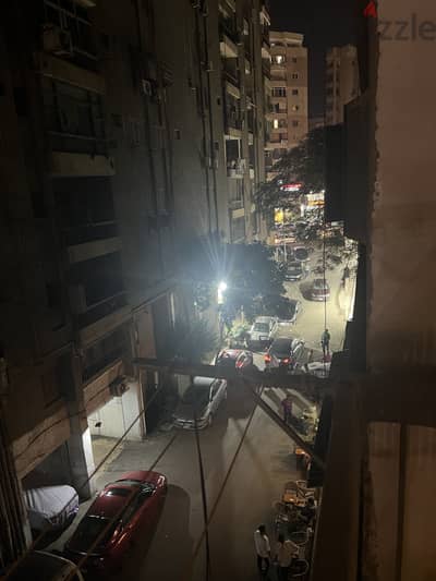 شقه مفروشه بشارع فيصل