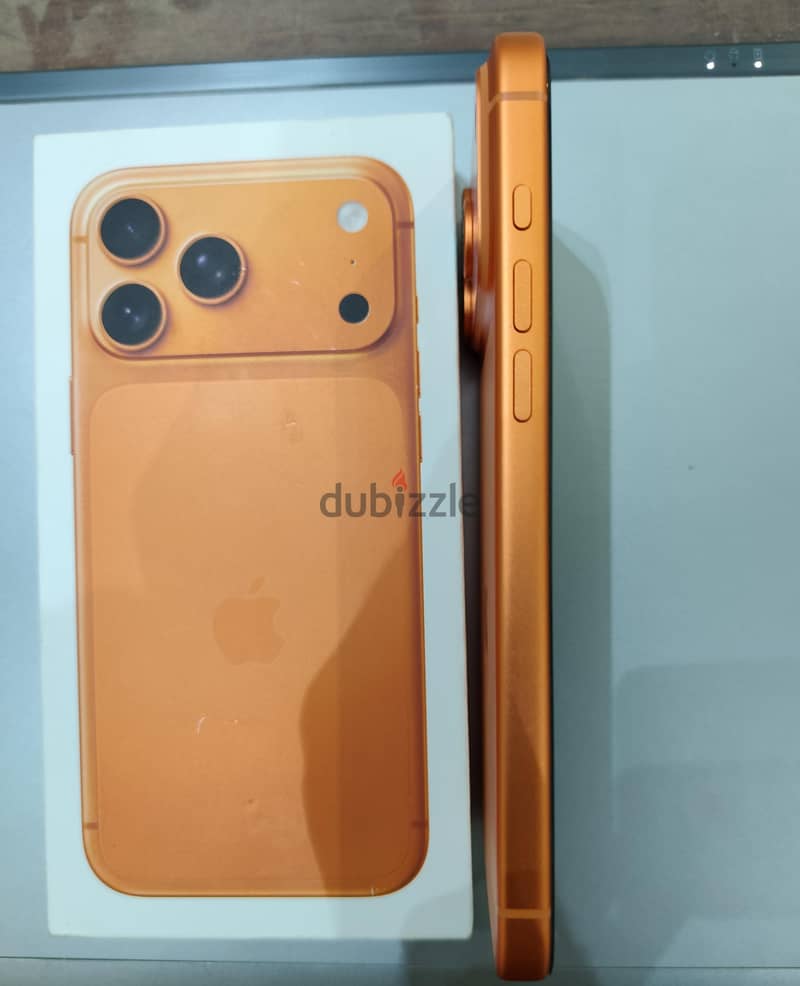 Apple - iPhone 17 Pro Max 2
