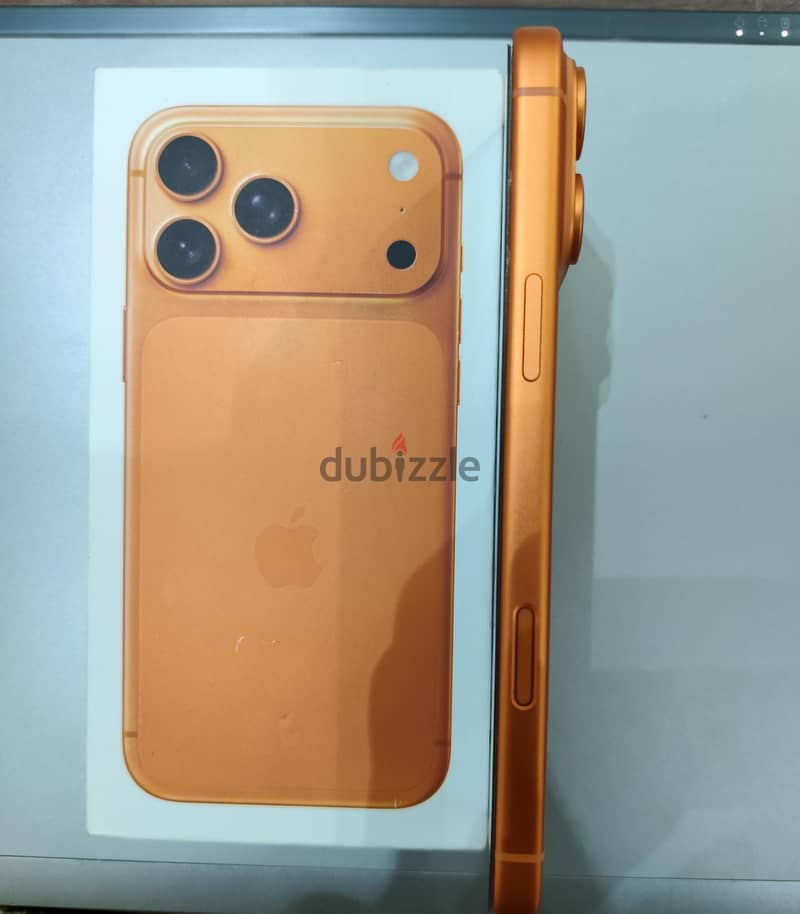 Apple - iPhone 17 Pro Max 3