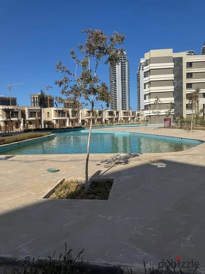 Fully finished chalet with air conditioning, direct sea view and double view of lagoons and landscape, located at kilometer 120 on the Marsa Matrouh r