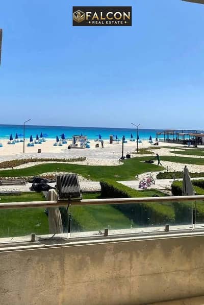 شاليه +جاردن sea view تريبل فيو استلام فوري بالتقسيط تشطيب vip خطوات للبحر لافيستا راس الحكمه lavista بجوار Mountain View Ras El Hikma . June . Caesar