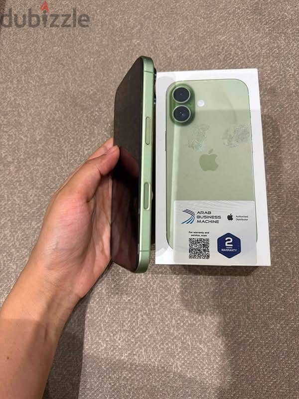 Apple - iPhone 17 2