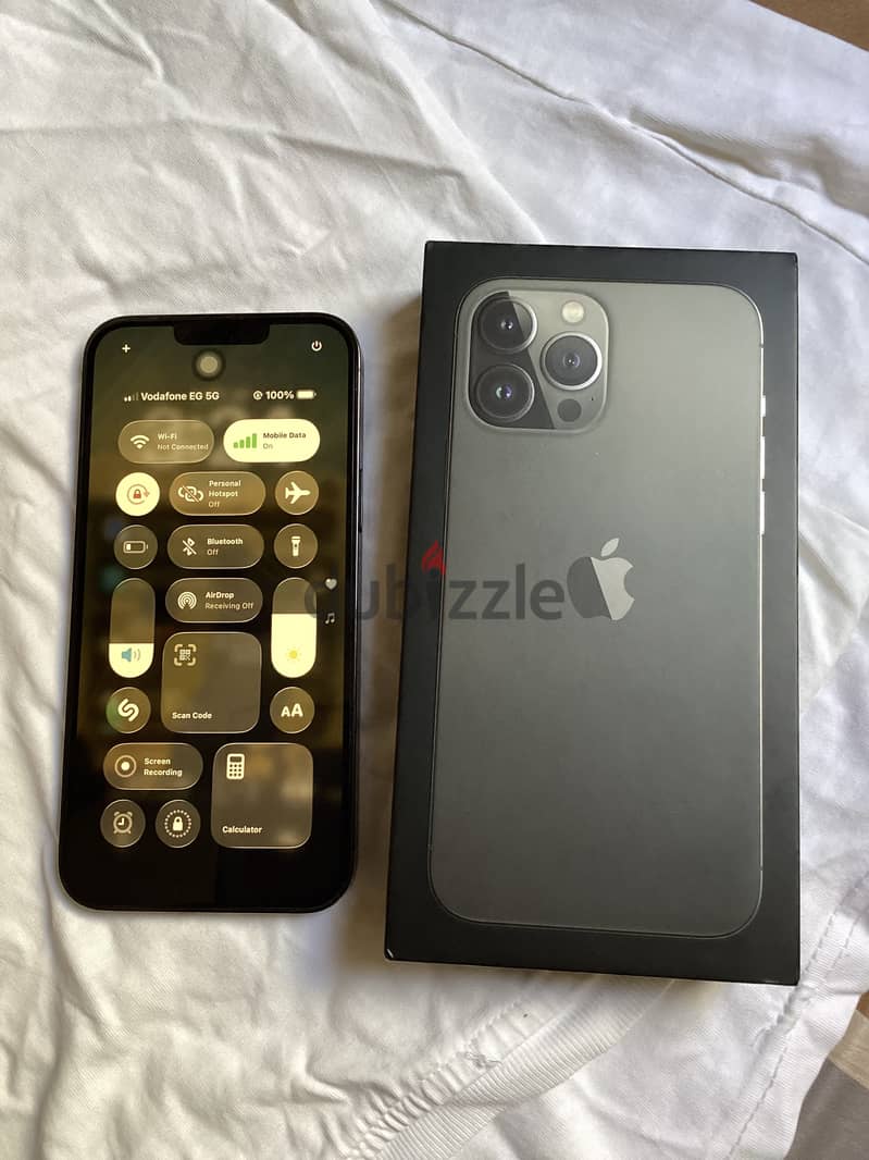 Iphone 13 pro max like new 2