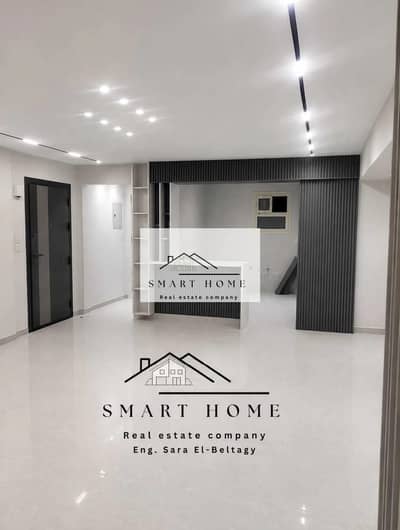 Apartment for sale in El Khamayel compound, Sheikh Zayed Ground floor with garden view, Zayed 150 meters garden 150 meters