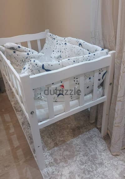 سرير اطفال