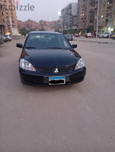سيارة للإيجار لبرامج النقل الذكي