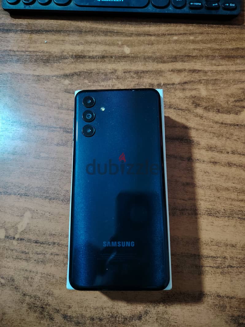 Samsung a04s 2