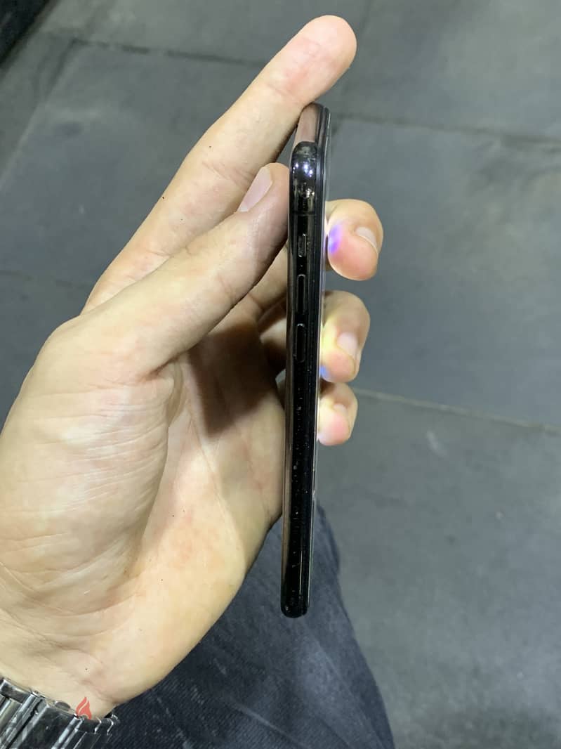 iPhone X 3